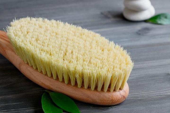 How To Clean Scrub Brushes and Keep them Safe for Use